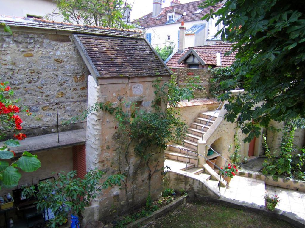 Chambres D'Hotes La Closerie Des Trois Marottes Melun Oda fotoğraf