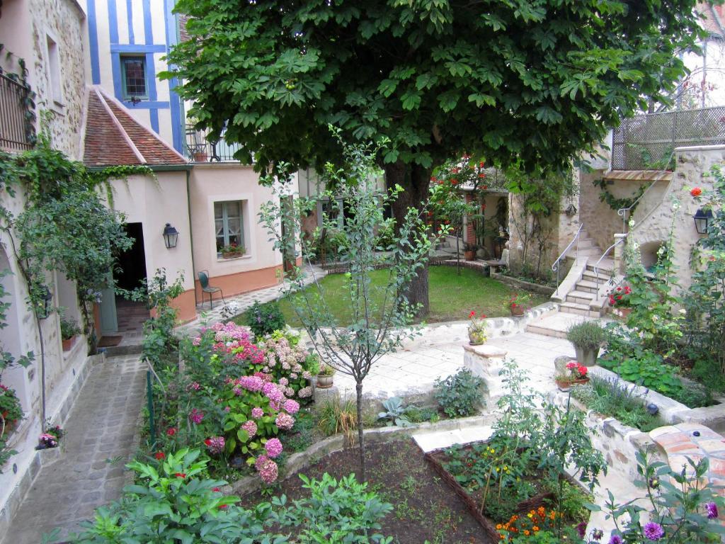 Chambres D'Hotes La Closerie Des Trois Marottes Melun Oda fotoğraf