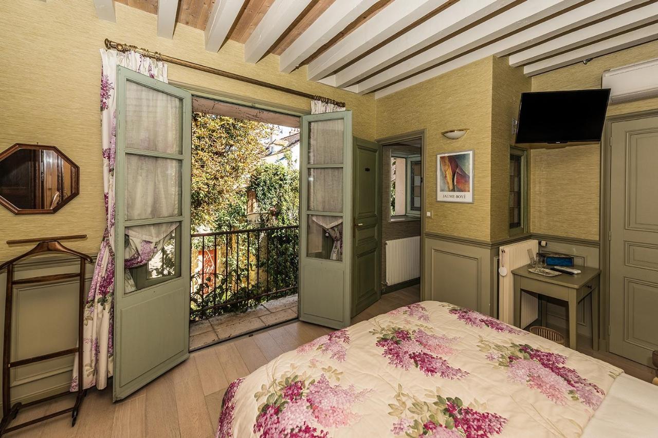 Chambres D'Hotes La Closerie Des Trois Marottes Melun Dış mekan fotoğraf
