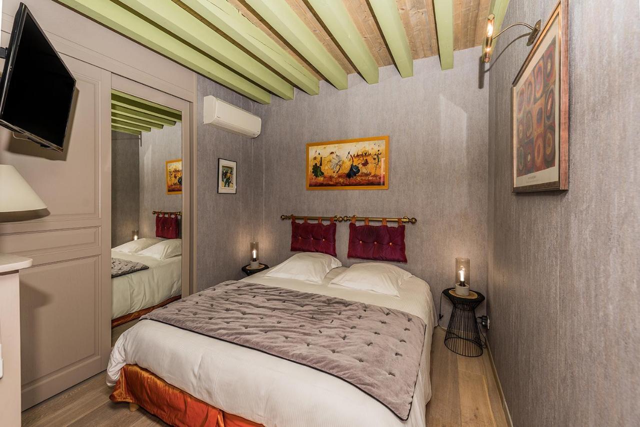 Chambres D'Hotes La Closerie Des Trois Marottes Melun Dış mekan fotoğraf